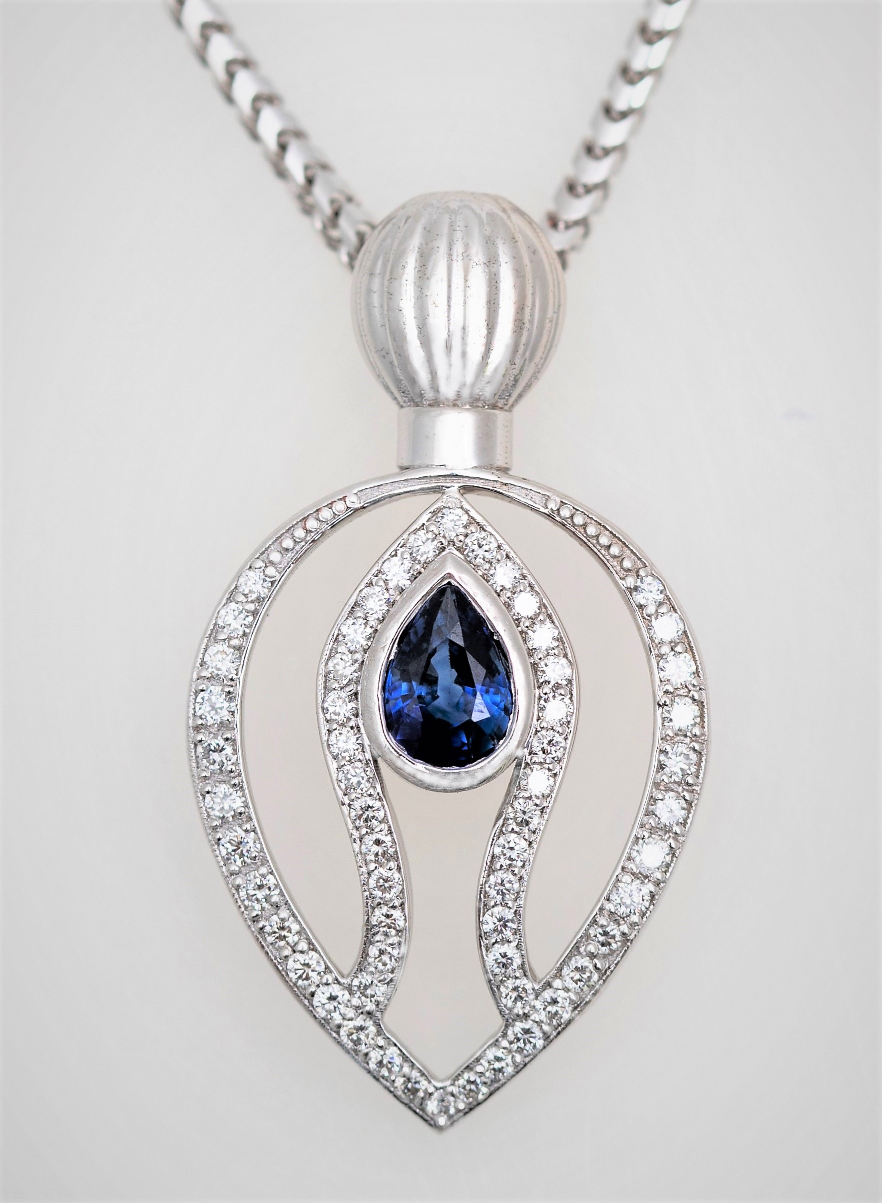 Pendentif Saphir Brillants